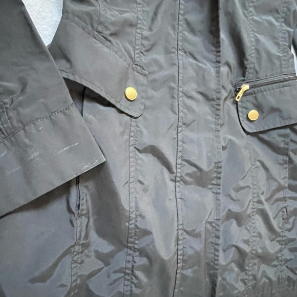 Cole Haan Signature Black Packable Rain Jacket with Hood and Pouch - Picture 11 of 14